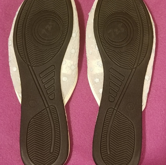 daniel green bedroom shoes